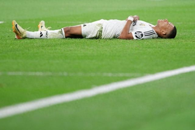 西媒：阿隆索未收到最后通牒，但老佛爷表示必须立即做出改变