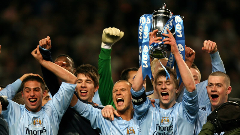 足球英超名帅不满密集赛程：太夸张（英超名帅炮轰密集赛程：实在离谱）