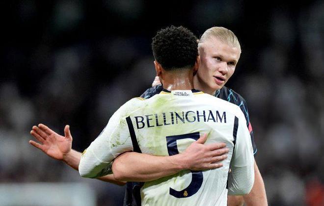 阿莫林质疑曼联青训引爆矛盾，遭年轻球员社交媒体回击（阿莫林质疑曼联青训引风波，年轻球员社媒发声反击）