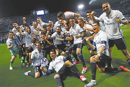 镜报：买安德森要1亿-1.2亿镑，曼联可能通过出售5人筹集资金（镜报：安德森要价1亿至1.2亿英镑，曼联或通过出售5将筹资）