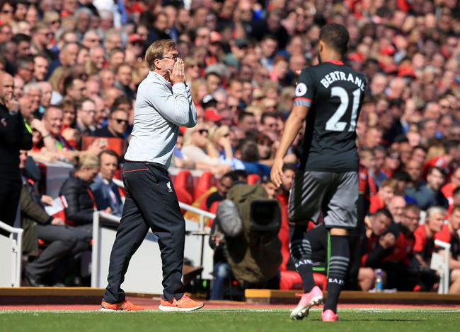 德天空：尤文关注匈牙利20岁中场托特，球员身价1500万欧（据德天空报道，尤文有意匈牙利20岁中场托特，估值约1500万欧元）