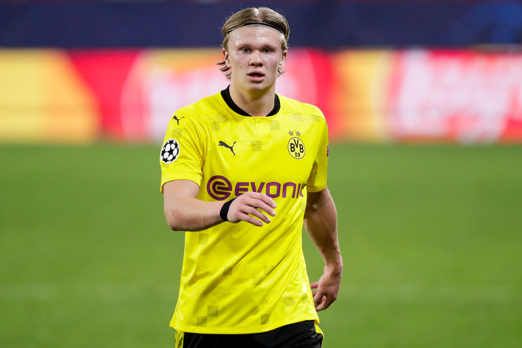 我留下！队报：海斯昨日向尼斯全队宣布将继续执教球队