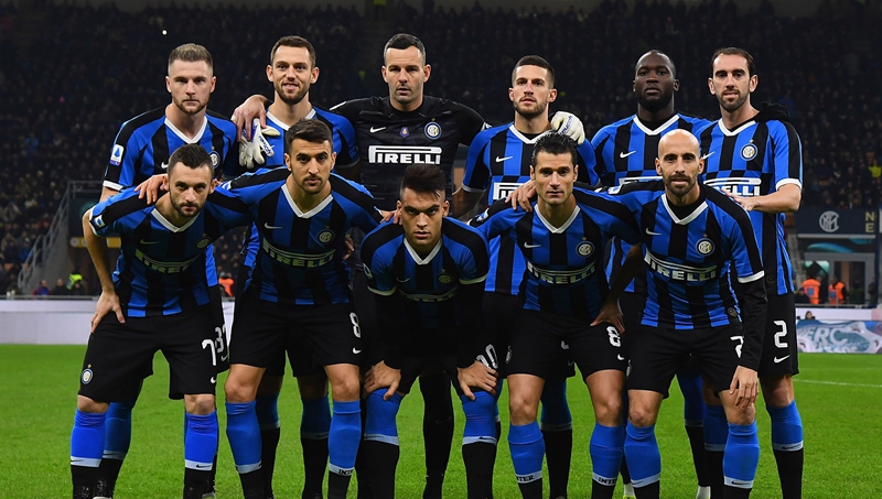 每体：拉波尔塔前往甘伯体育城，为球员们加油鼓劲（每体：拉波尔塔现身甘伯体育城，为球员们打气提振士气）