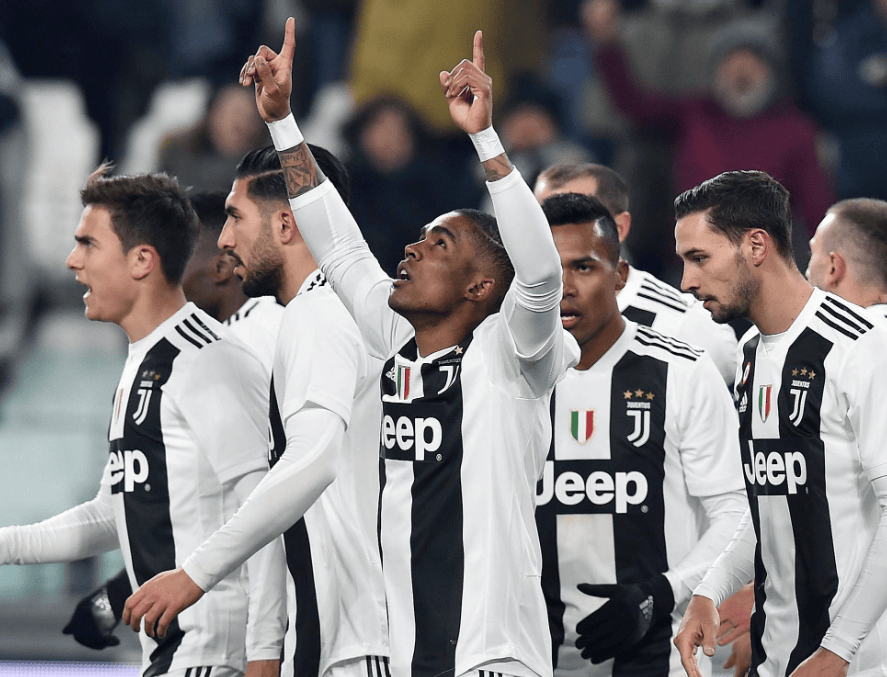 历年中超本土最佳射手：王钰栋11球上榜，武磊8次断层领先（中超历届本土最佳射手盘点：王钰栋11球入列，武磊8次遥遥领先）