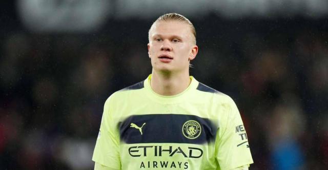 广东男篮101-75胜江苏肯帝亚，18岁小将王洪泽表现亮眼，攻防全面，被视为未来之星。