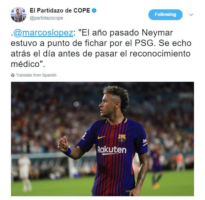 姆伯莫不想让曼联和喀麦隆起冲突，决定让二者商讨回国时间（为避免曼联与喀麦隆冲突，姆伯莫决定由双方协商回国时间）