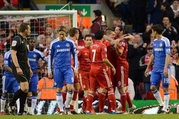 意甲积分榜：米兰1球净胜球优势领先那不勒斯居首（意甲积分榜：米兰凭1球净胜优势力压那不勒斯登顶）