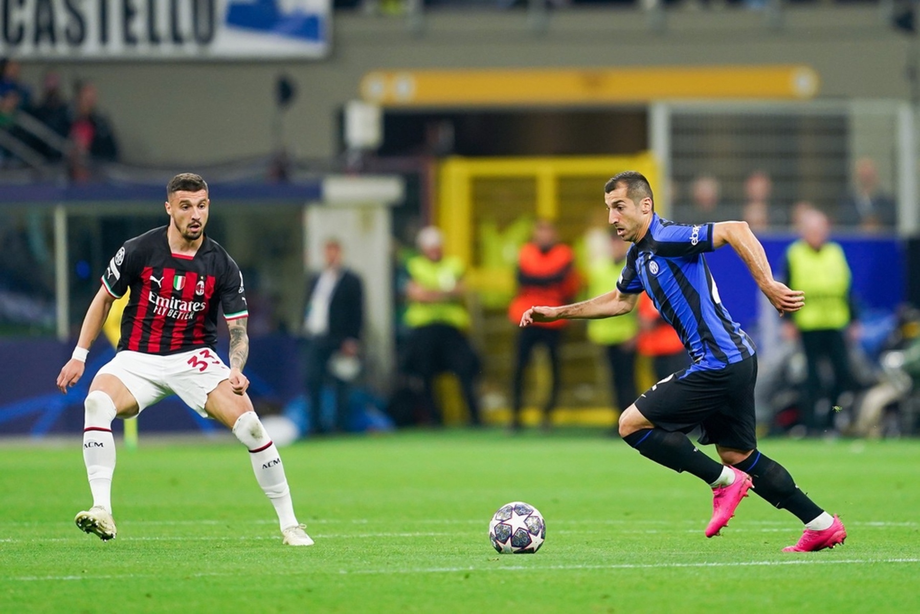 中国足协新规影响中超亚冠竞争，女足面临资金压力，外援政策收紧，挑战加剧。