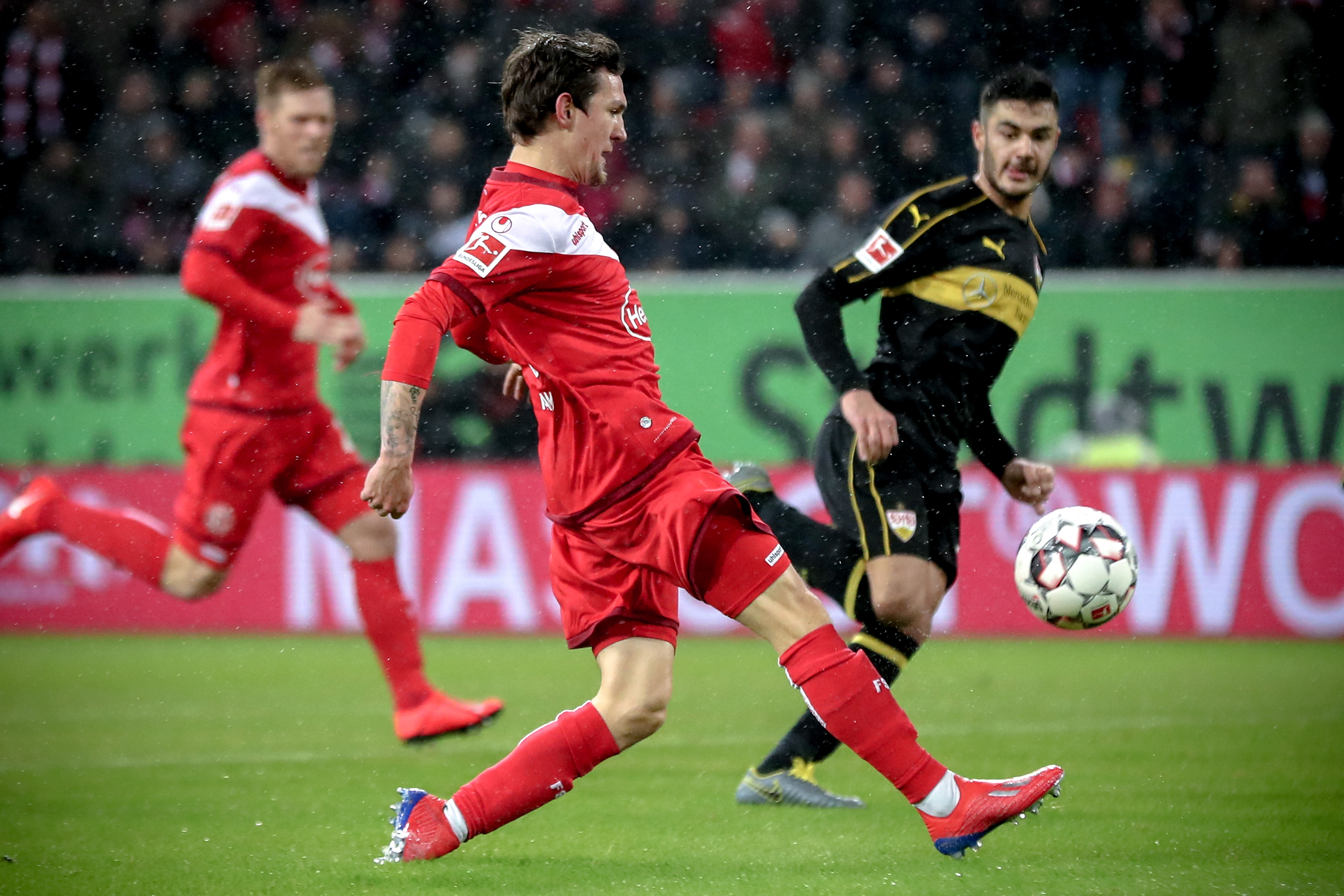 德天空：多特19岁边锋坎贝尔已向俱乐部表示希望在冬窗离队